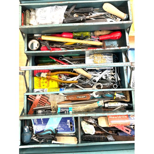 240 - Metal tool box with contents to include a 62 piece socket set