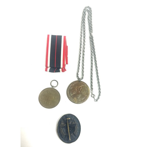 470 - WW2 German service medal ribbon and packet badge Wgimar coin connected to medal Wound’ Badge and Wei... 