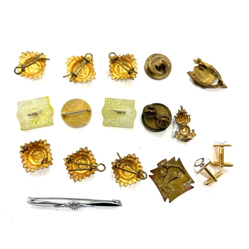 469 - Selection of military sweetheart brooches, russian pins, stamping etc