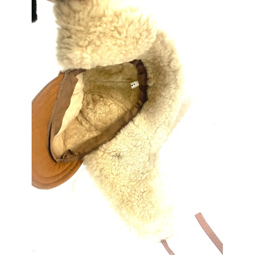 88 - Sheepskin flying helmet