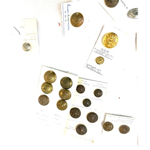 468 - Large selection of military buttons