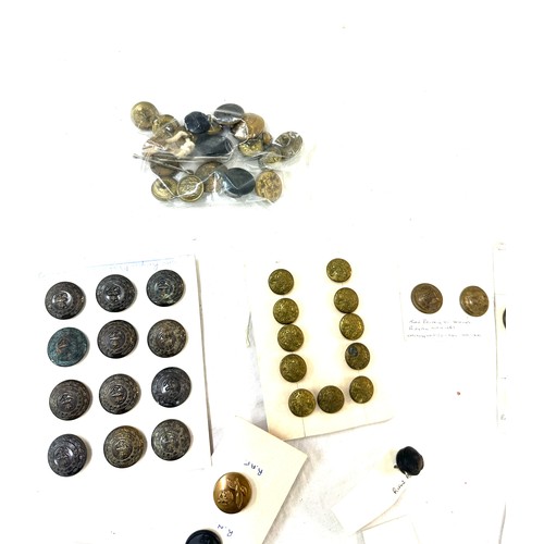 468 - Large selection of military buttons