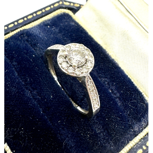 66 - Fine 9ct white gold diamond ring 0.50ct diamonds weight 2.6g