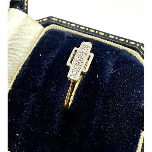 77 - Art Deco 18ct gold diamond ring weight 2.1g