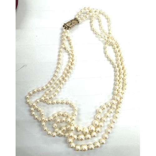 520 - Vintage lotus pearl bead necklace with large 9ct gold clasp