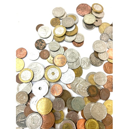 518 - Large selection of assorted vintage and later foreign coins