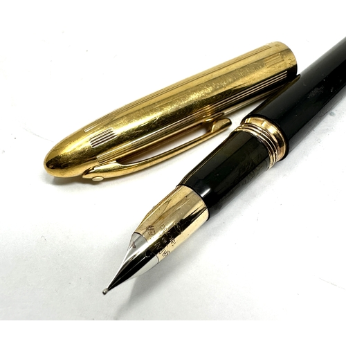 414 - Vintage Sheaffer 18ct gold nib Fountain pen