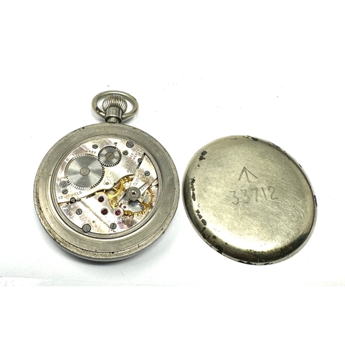 404 - military ww2 open face pocket watch the watch is not ticking  balance spins