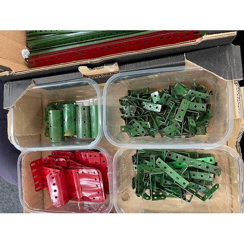 221 - Large selection of vintage Meccano pieces