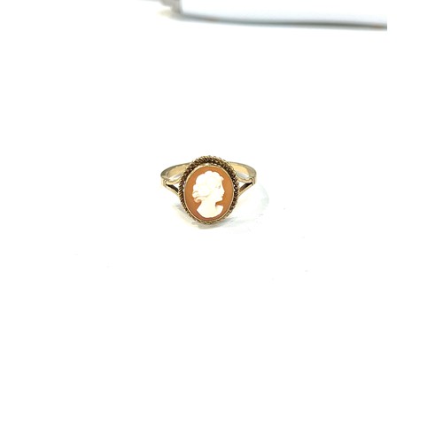 545 - Ladies 9ct gold cameo dress ring, 2.9grams, ring size R