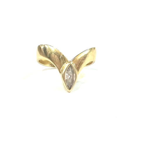 533 - Ladies 14ct gold stone set dress ring, ring size Q weight 3.3grams