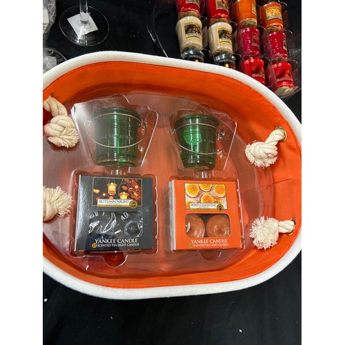 85 - Yankee candle gift set containing 12 small candles, tea lights and tea light holders together with a... 