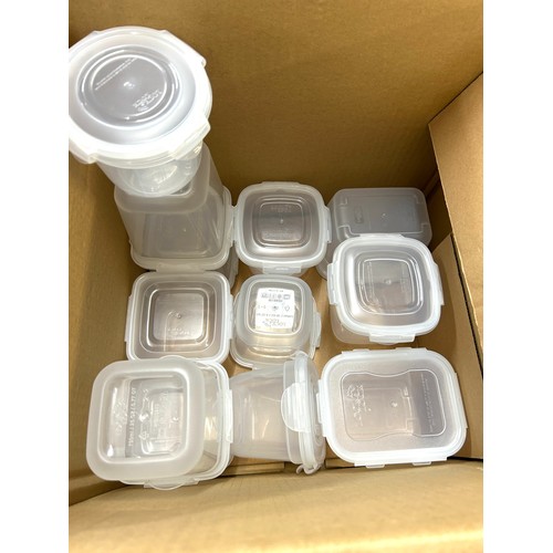 186 - Large selection and new LocknLock plastic storage containers, various sizes 25 in total