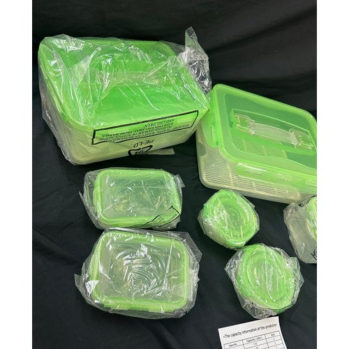 291 - Set 16 new LocknLock plastic storage containers, various sizes