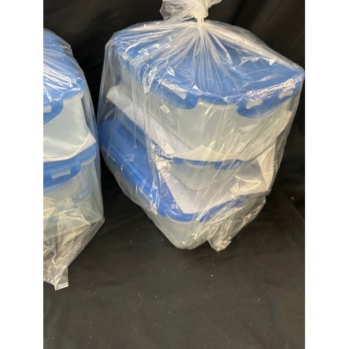 258 - Set of approx 20 brand new LocknLock blue topped plastic storage containers, various sizes