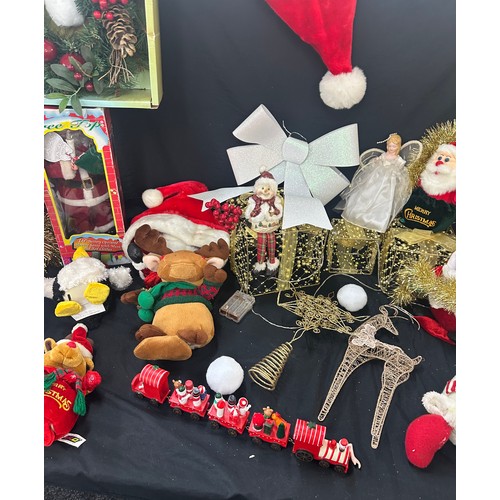 298 - Large selection of vintage and later Christmas decorations to include Santa figure, Christmas wreath... 