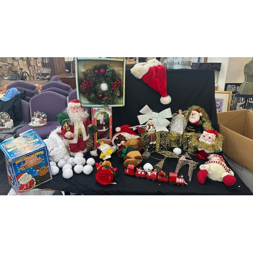 298 - Large selection of vintage and later Christmas decorations to include Santa figure, Christmas wreath... 