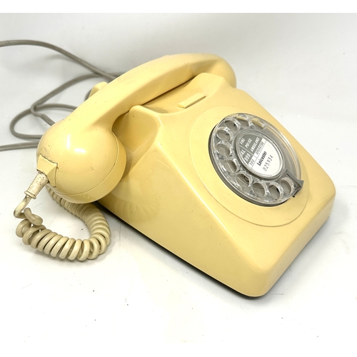 30 - Vintage cream  plastic telephone