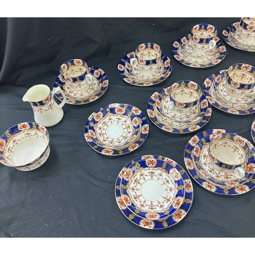 226 - Vintage art nouveau possibly early 20th century set of 10 tea service to include cake plates, sugar ... 