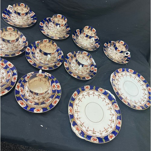 226 - Vintage art nouveau possibly early 20th century set of 10 tea service to include cake plates, sugar ... 