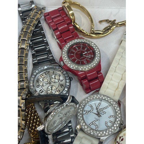 581 - Lare selection of ladies wrist watches includes rotarty, quartz etc