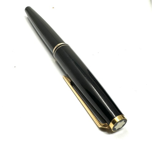 417 - Montblanc Fountain pen