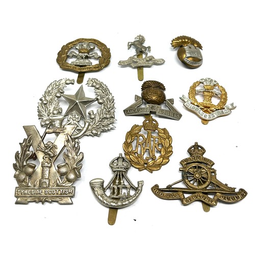 446 - Military Cap Badges inc. Lancashire Fusiliers, South Lancs x 10