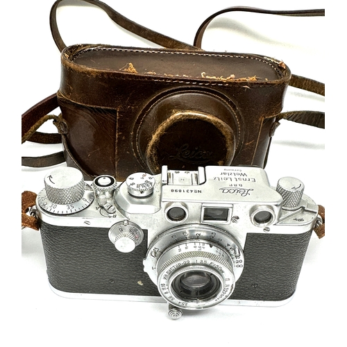 482 - Vintage Leica  Ernst Leitz  Wetzlar Camera