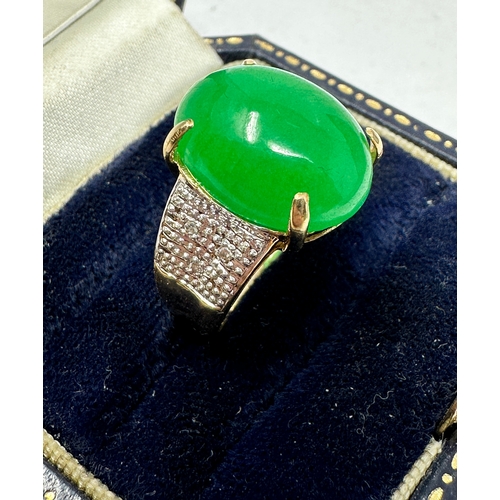 116 - 14ct gold diamond & jade ring weight 5.6g