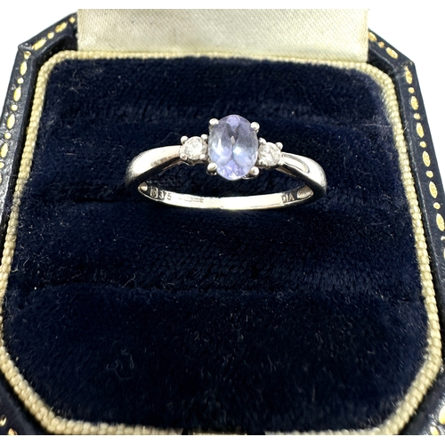 131 - 9ct white gold tanzanite & diamond ring weight 1.5g