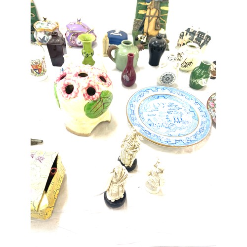 210 - Large selection of miscellaneous pottery includes miniature vases, oriental pottery etc