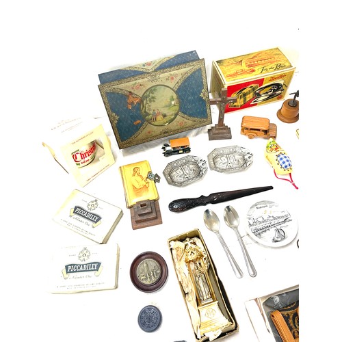 272 - Selection of collectables includes vintage christmas bauble, tape measure tin cans etc