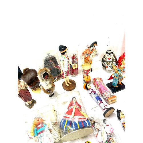 150 - Large selection of vintage and later dolls