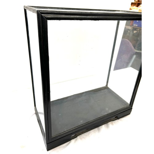 77 - Vintage wooden and perspex show case measures approximately 20 inches tall 18.5 inches wide