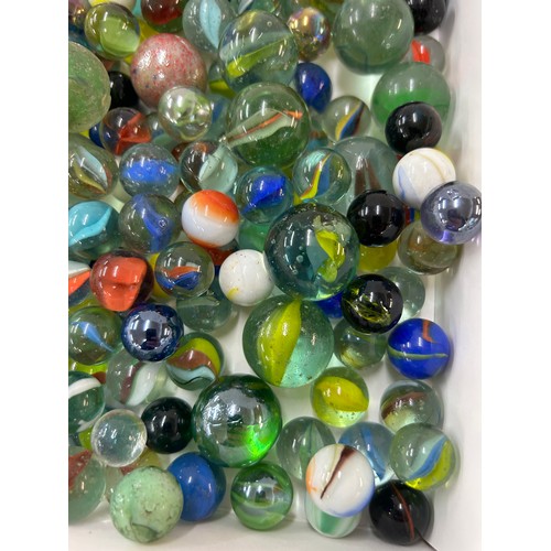 476 - Large selection of vintage and later marbles