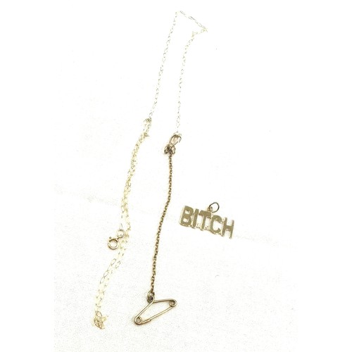 441 - Ladies 9ct gold slogan necklace total weight