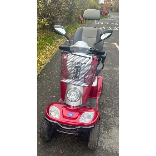 381 - Kymco KfourU mobility scooter 4-8mph working order, KMA with charger, key