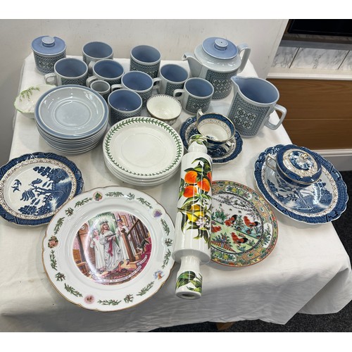 174 - Selection of pottery includes Hornsea tappestry etc