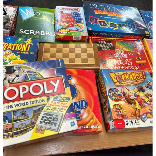 149 - Large selection of vintage and later games includes scrabble, frustration etc