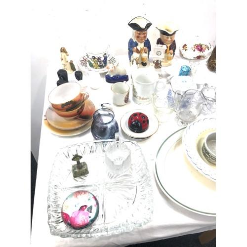 224 - Large selection of miscellaneous includes susie cooper, part tea set etc