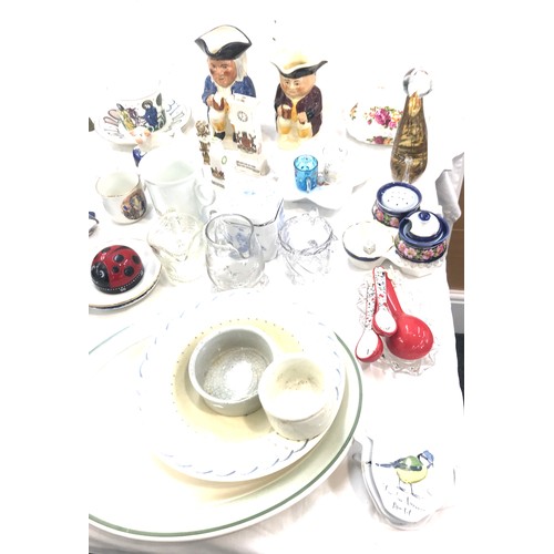 224 - Large selection of miscellaneous includes susie cooper, part tea set etc