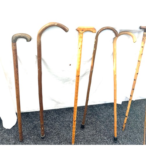 125 - Selection of vintage cane, walking sticks  (8 sticks in total)