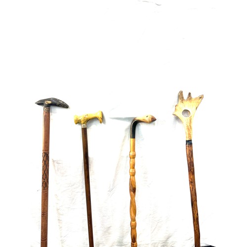 144 - Selection of vintage walking sticks with horn / horn effect handles (5 sticks in total)