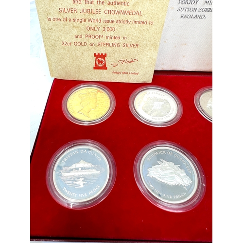 506 - Boxed set of 8 silver proof coins to commemorate  the silver jubilee of her majesty queen elizabeth ... 