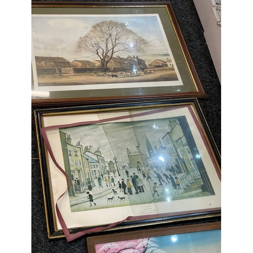 287 - Selection of vintage and later pictures, prints and frames, various sizes and genre (8 in total)