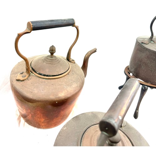 117 - Selection of vintage copper and brass kettles with one stand