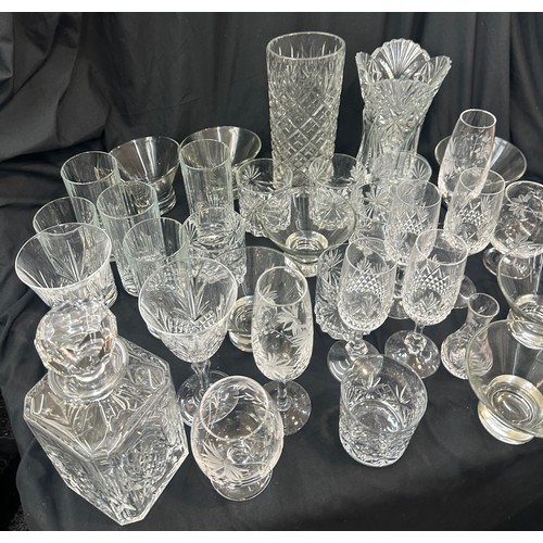 213 - Large selection of glassware to include vase, glasses etc