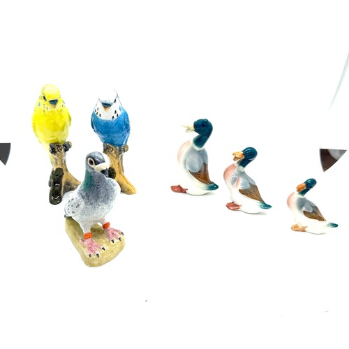 344 - 3 John Beswick figures includes 2 parrots and a pigeon and 3 others