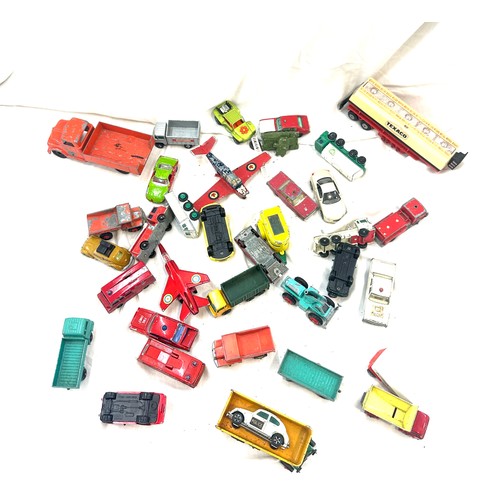 74 - Selection of vintage and later cars includes corgi, dinky etc