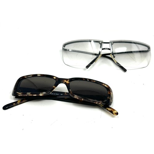 525 - Collection of Designer Sunglasses Inc Gucci  x 2